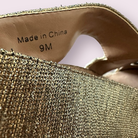 Women’s Daniblack Etta Sandal 5” Chunky Heel Gold Silver Metallic Size 9M - Picture 13 of 13